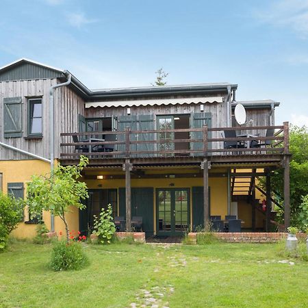 Lovely Home In Am Salzhaff With Kitchen Pepelow Dış mekan fotoğraf